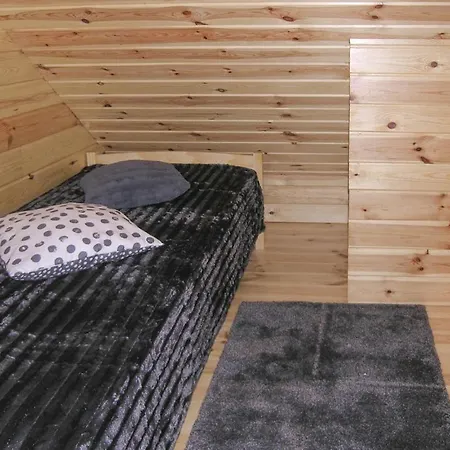 Stunning In Ostrda With 2 Bedrooms And Wifi *